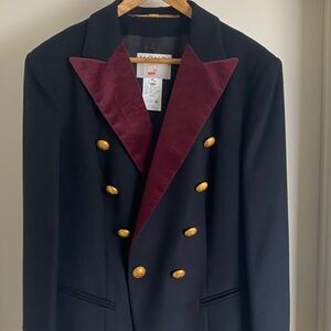 Mondi Vintage Women’s Suit